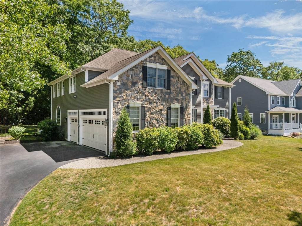 https://bt-photos.global.ssl.fastly.net/rhodeisland/orig_boomver_1_1415668-2.jpg