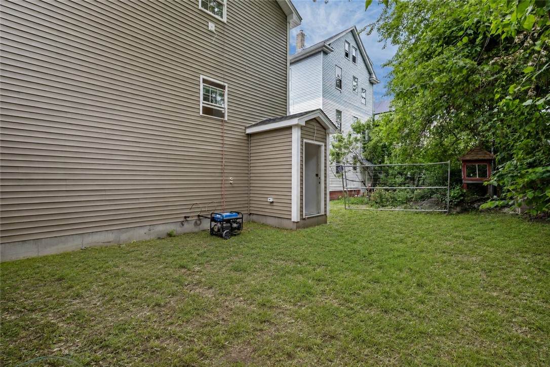 https://bt-photos.global.ssl.fastly.net/rhodeisland/orig_boomver_1_1415714-2.jpg