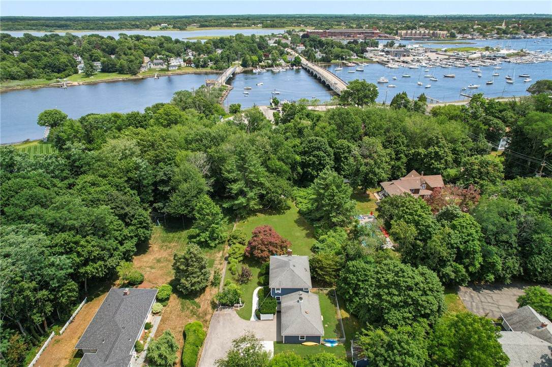 https://bt-photos.global.ssl.fastly.net/rhodeisland/orig_boomver_1_1415789-2.jpg