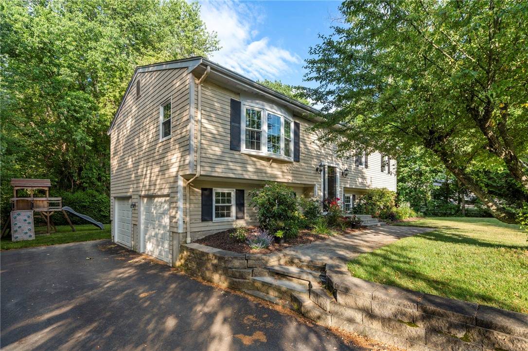 22 Kinnicutt Avenue - Photo 1