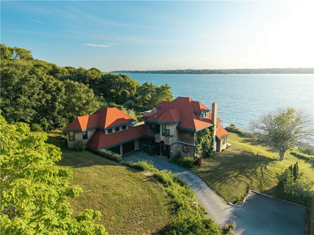 https://bt-photos.global.ssl.fastly.net/rhodeisland/orig_boomver_1_1415985-2.jpg