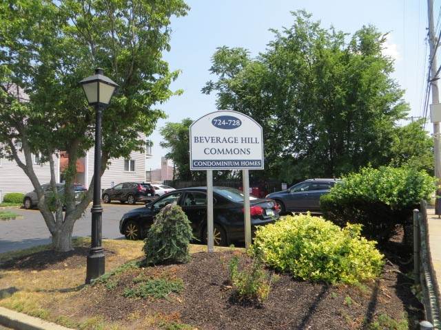 728 Beverage Hill Avenue - Photo 1