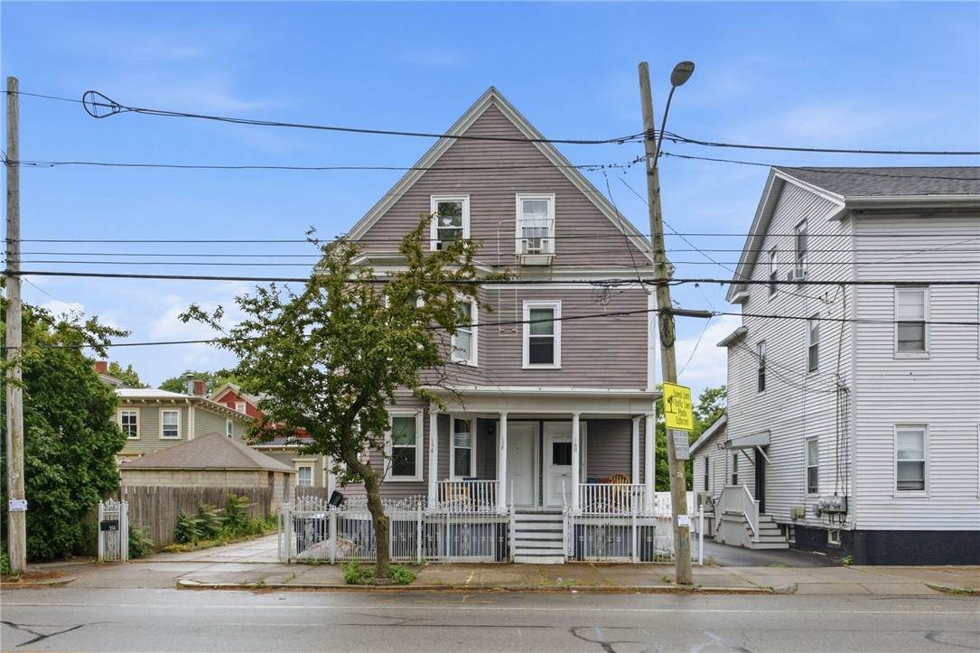 156 Bridgham Street - Photo 1