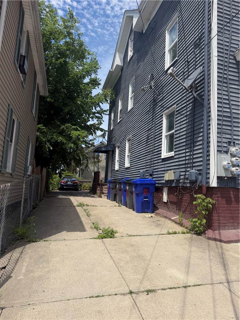 https://bt-photos.global.ssl.fastly.net/rhodeisland/orig_boomver_1_1416411-2.jpg