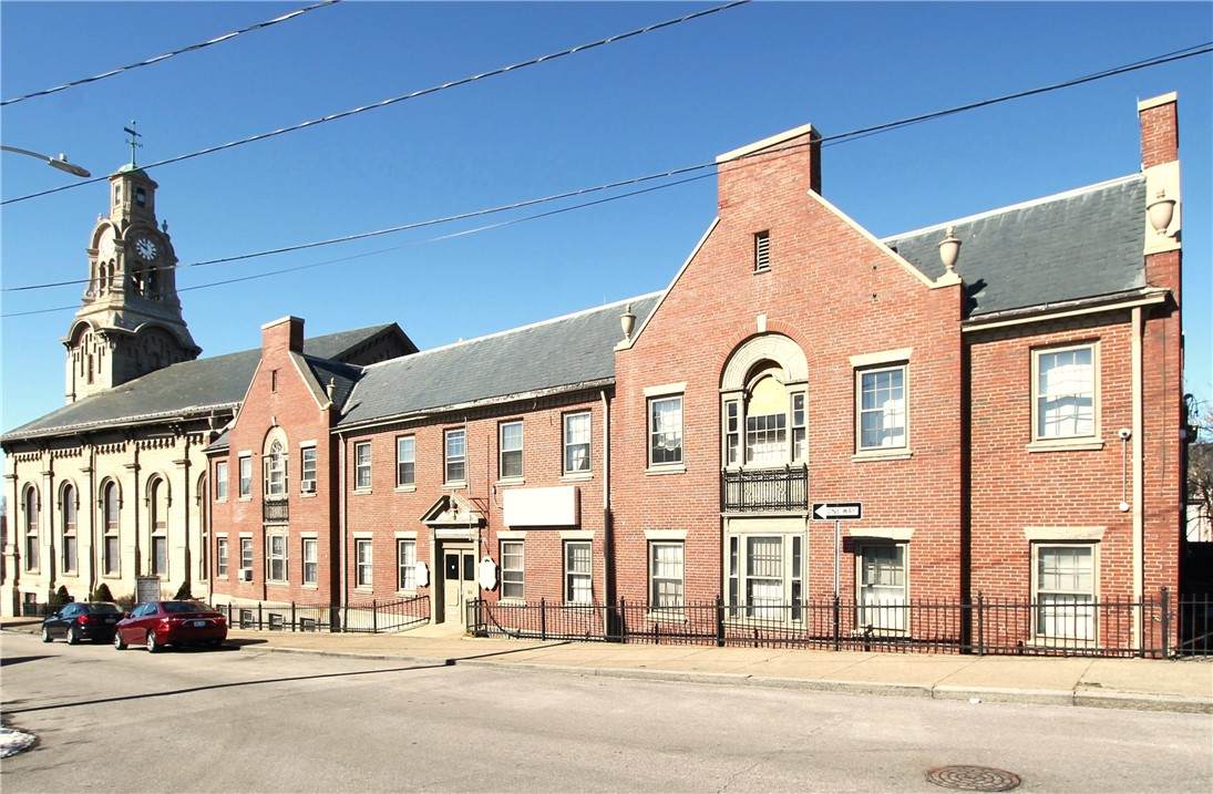 https://bt-photos.global.ssl.fastly.net/rhodeisland/orig_boomver_1_1416417-2.jpg