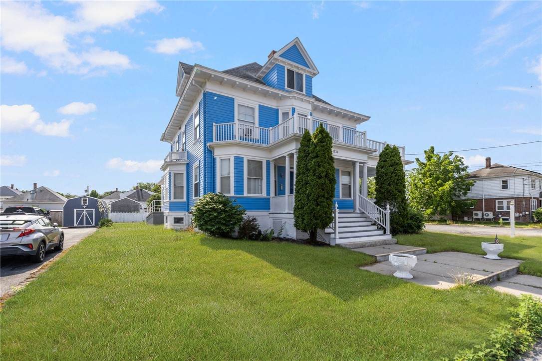 https://bt-photos.global.ssl.fastly.net/rhodeisland/orig_boomver_1_1416445-2.jpg