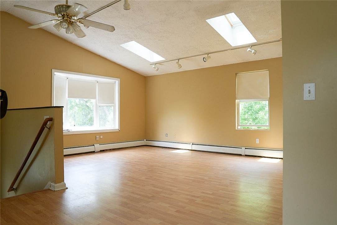 https://bt-photos.global.ssl.fastly.net/rhodeisland/orig_boomver_1_1416567-2.jpg
