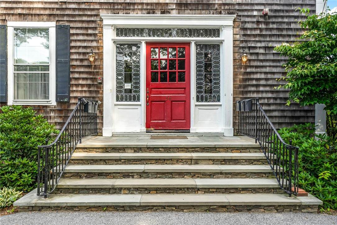 https://bt-photos.global.ssl.fastly.net/rhodeisland/orig_boomver_1_1416896-2.jpg