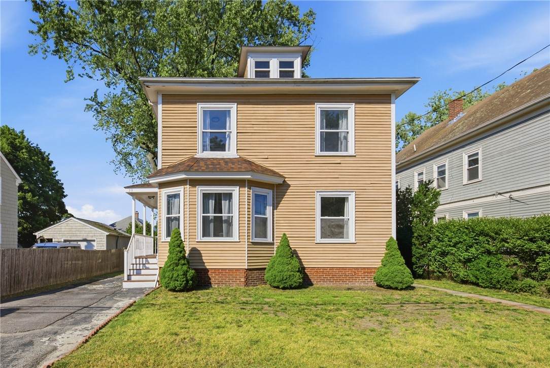 59 Bourne Avenue - Photo 1