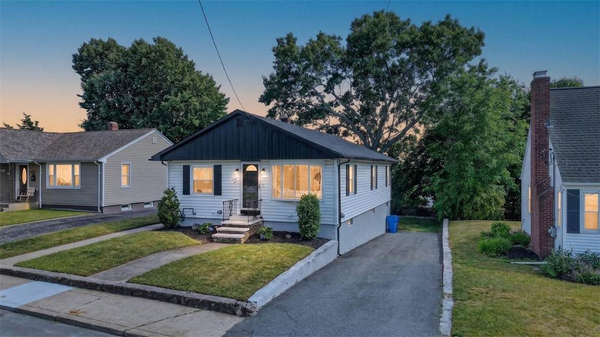 44 Cliff Avenue - Photo 1