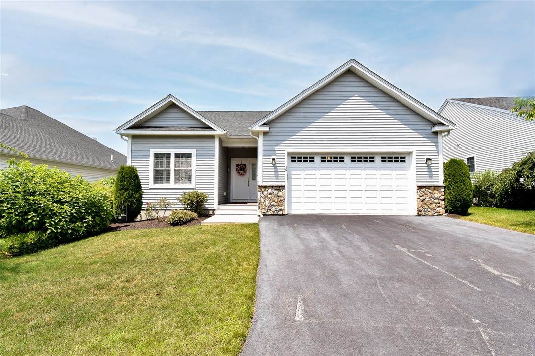19 Pine Grove Lane - Photo 1