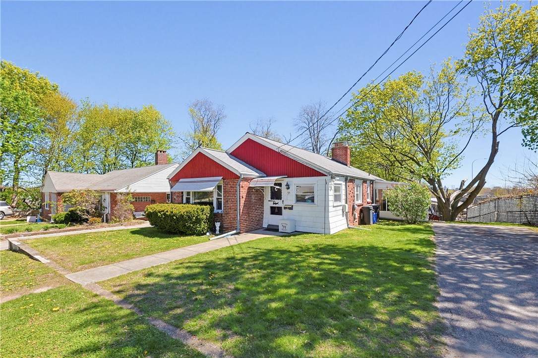 35 North Long Street - Photo 1