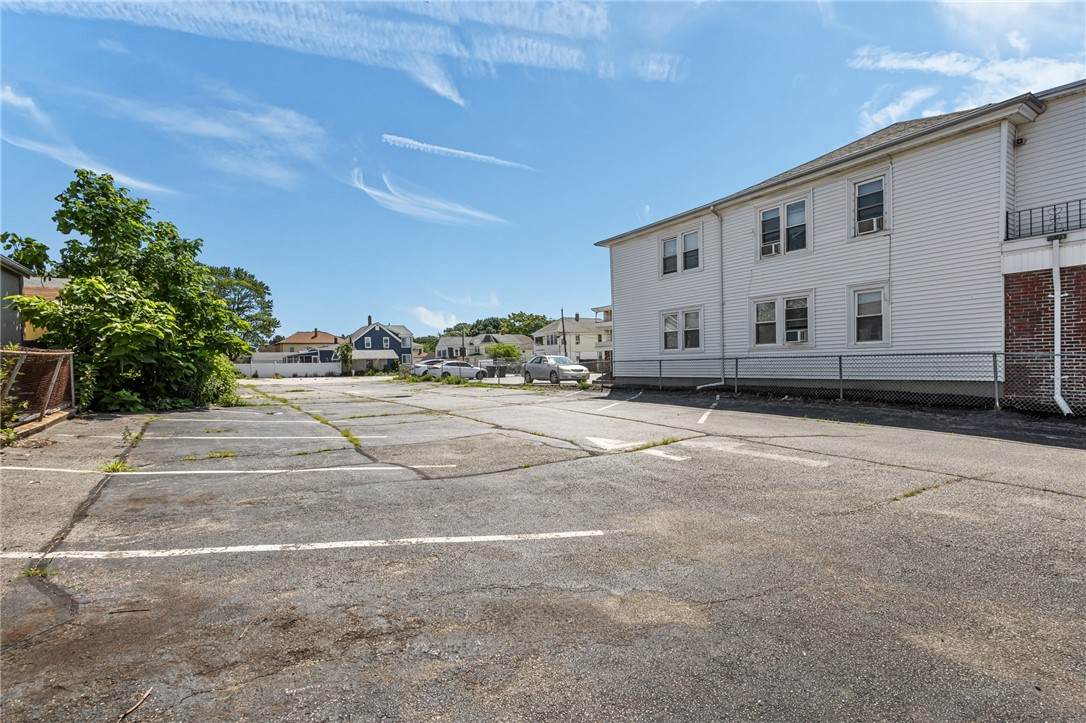 https://bt-photos.global.ssl.fastly.net/rhodeisland/orig_boomver_1_1417428-2.jpg