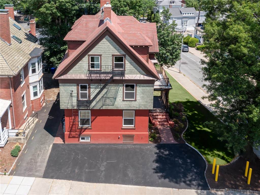 https://bt-photos.global.ssl.fastly.net/rhodeisland/orig_boomver_1_1417564-2.jpg