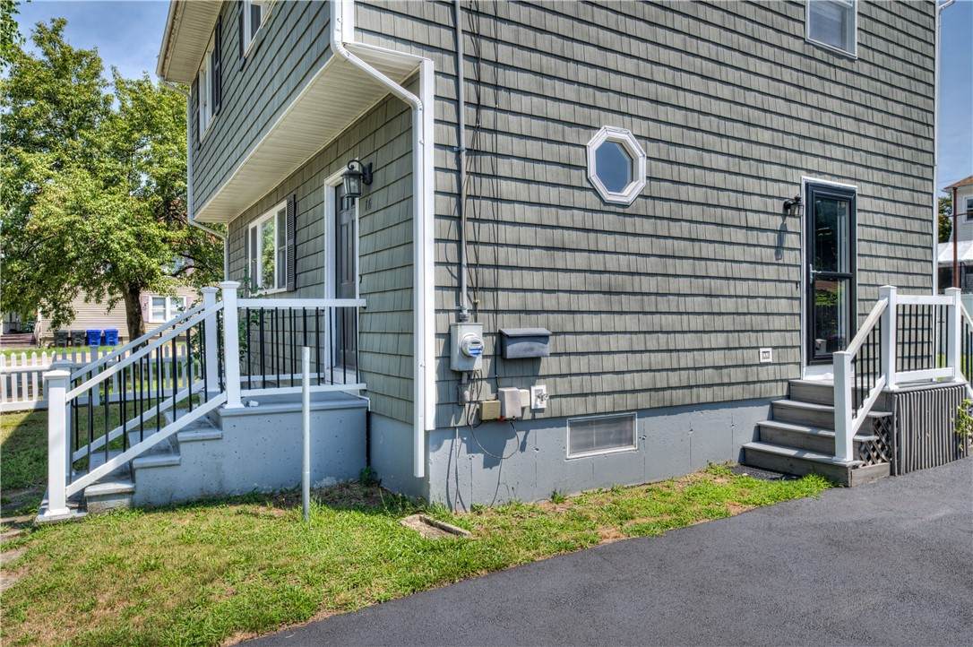 https://bt-photos.global.ssl.fastly.net/rhodeisland/orig_boomver_1_1417570-2.jpg