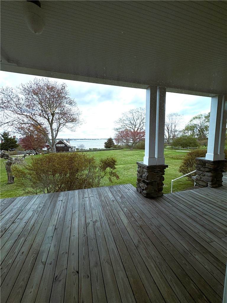 39 Walcott Avenue - Photo 1