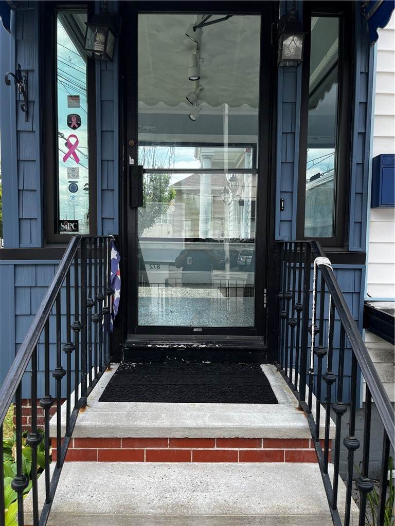 https://bt-photos.global.ssl.fastly.net/rhodeisland/orig_boomver_1_1417682-2.jpg
