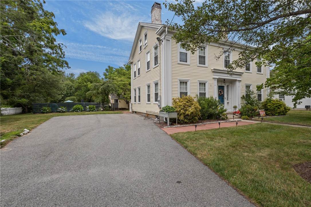 https://bt-photos.global.ssl.fastly.net/rhodeisland/orig_boomver_1_1417732-2.jpg