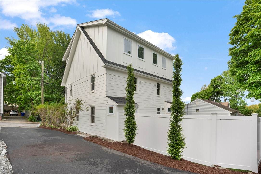 https://bt-photos.global.ssl.fastly.net/rhodeisland/orig_boomver_1_1417747-2.jpg