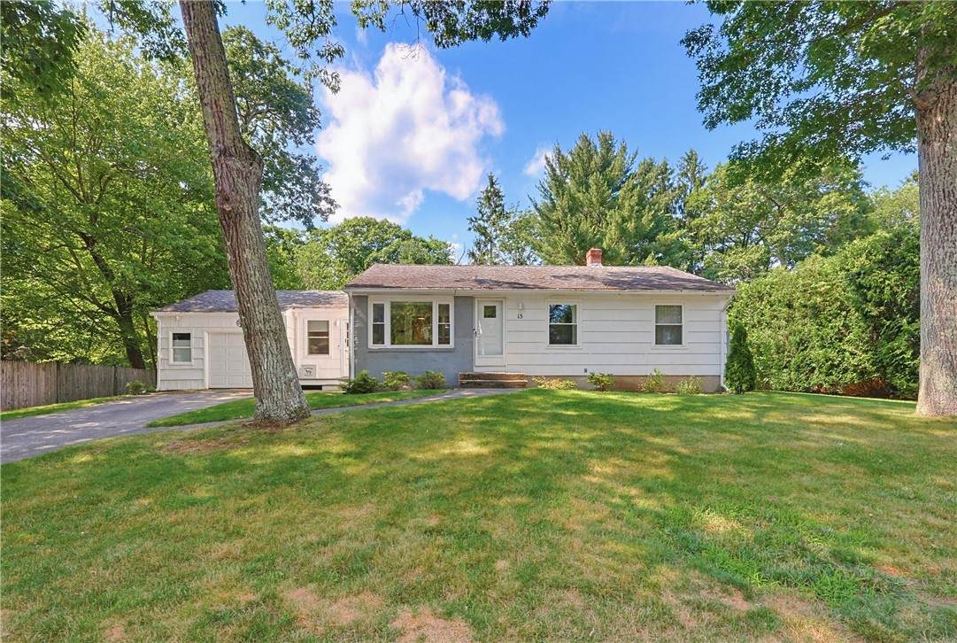 15 Austin Drive - Photo 1