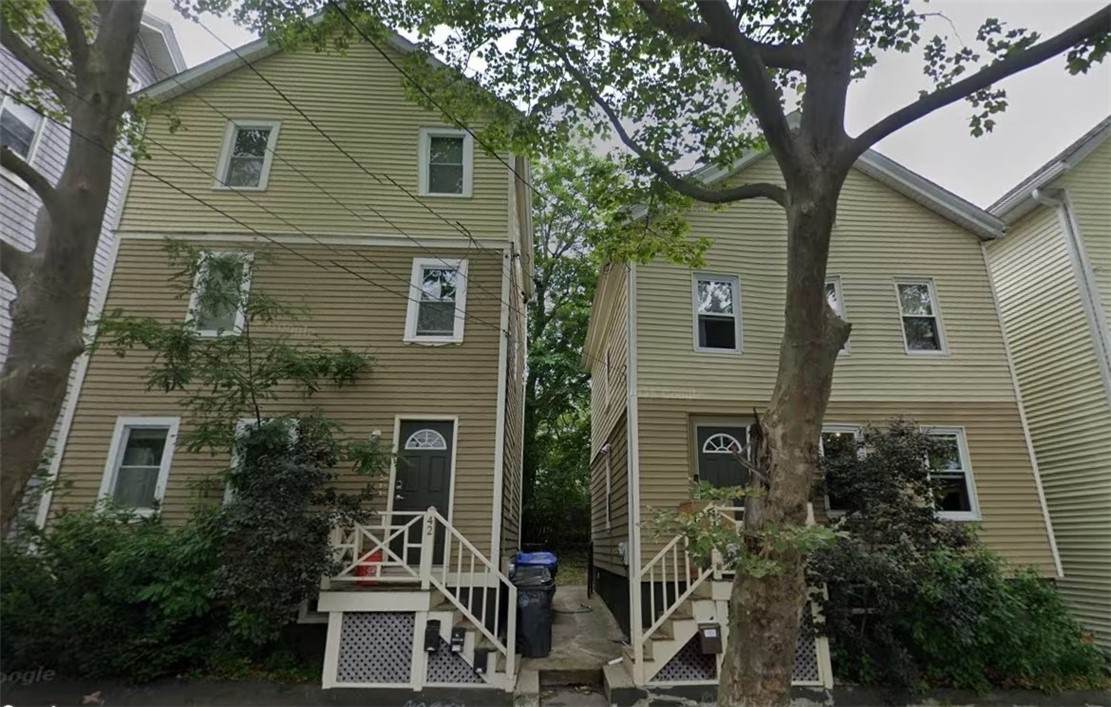 42 East Transit Street - Photo 1
