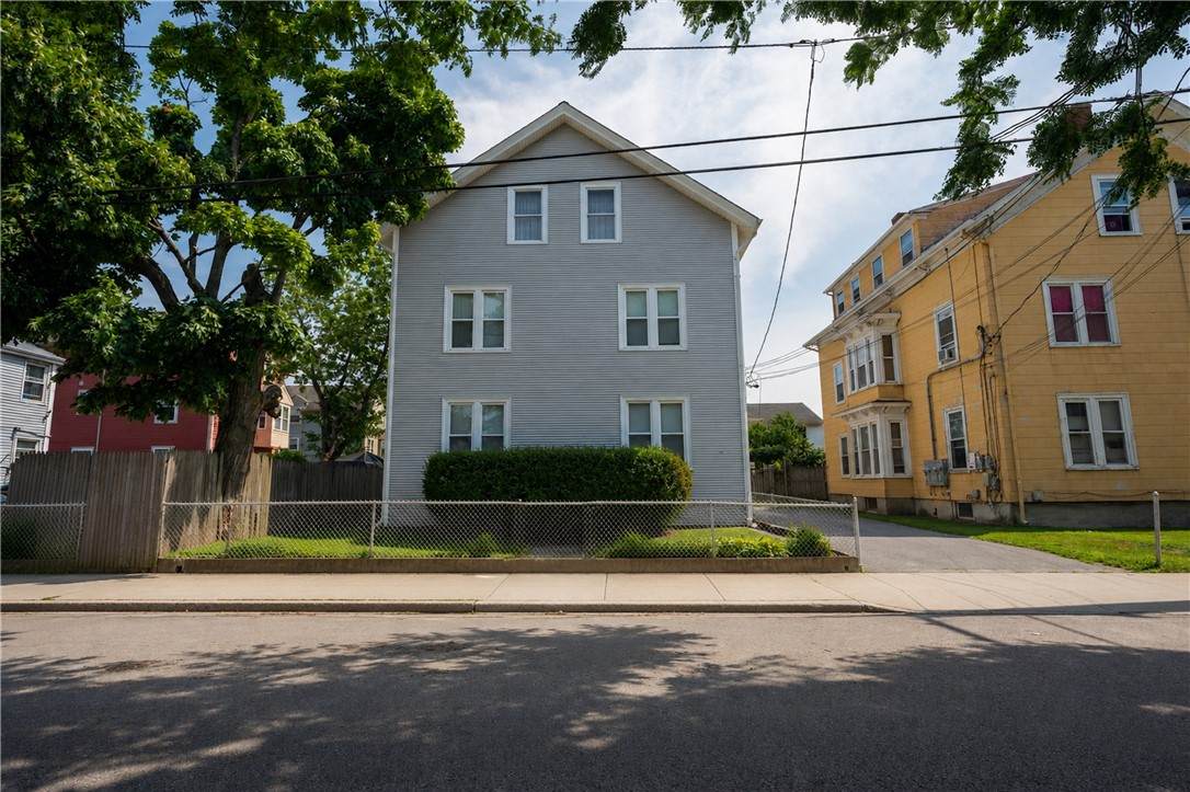https://bt-photos.global.ssl.fastly.net/rhodeisland/orig_boomver_1_1418261-2.jpg
