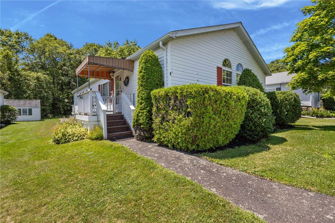 9 Nightingale Lane - Photo 1