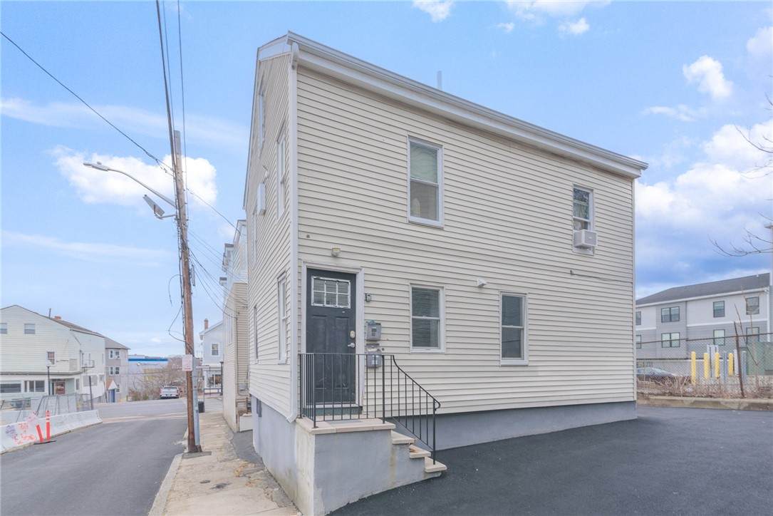 https://bt-photos.global.ssl.fastly.net/rhodeisland/orig_boomver_1_1418635-2.jpg