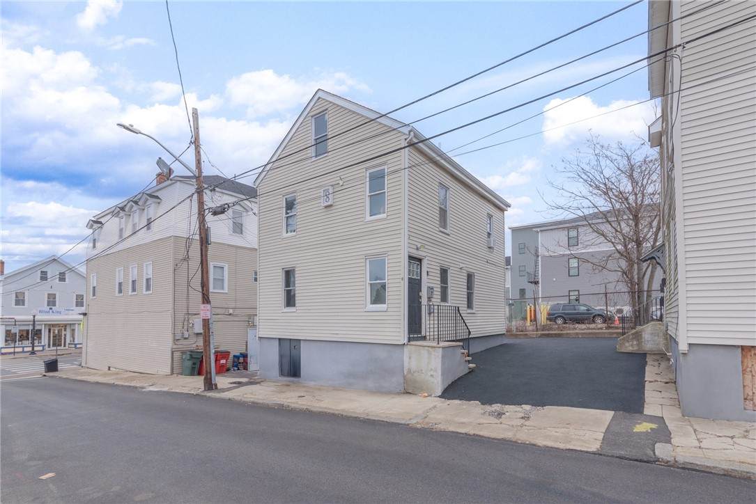 https://bt-photos.global.ssl.fastly.net/rhodeisland/orig_boomver_1_1418682-2.jpg