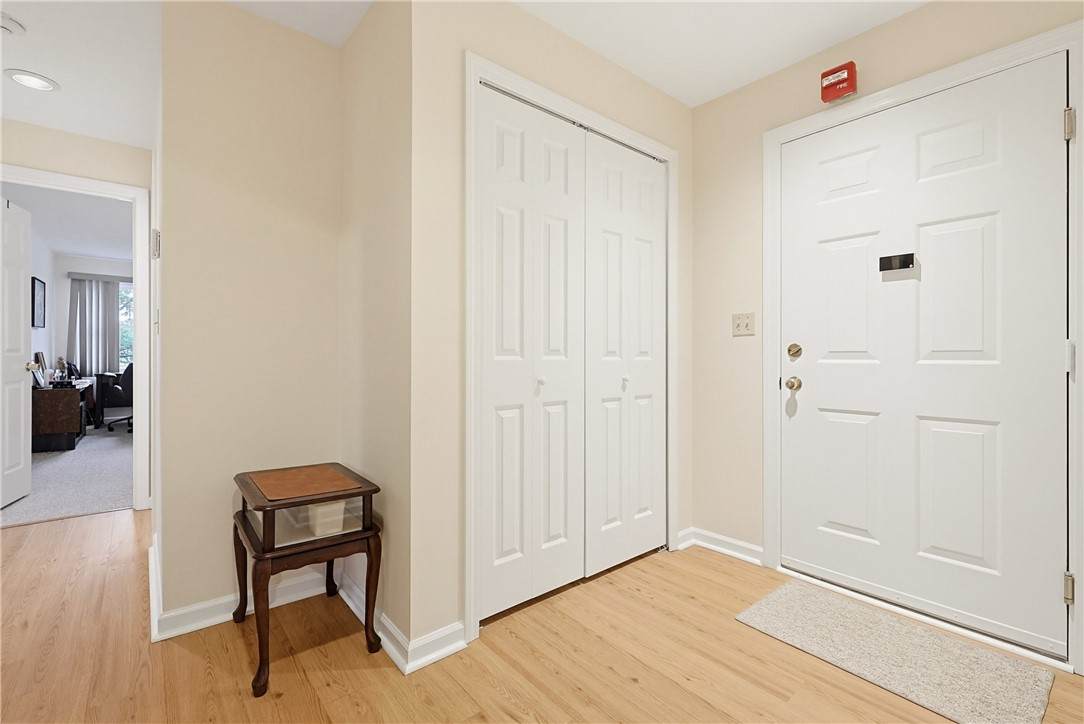 https://bt-photos.global.ssl.fastly.net/rhodeisland/orig_boomver_1_1418733-2.jpg