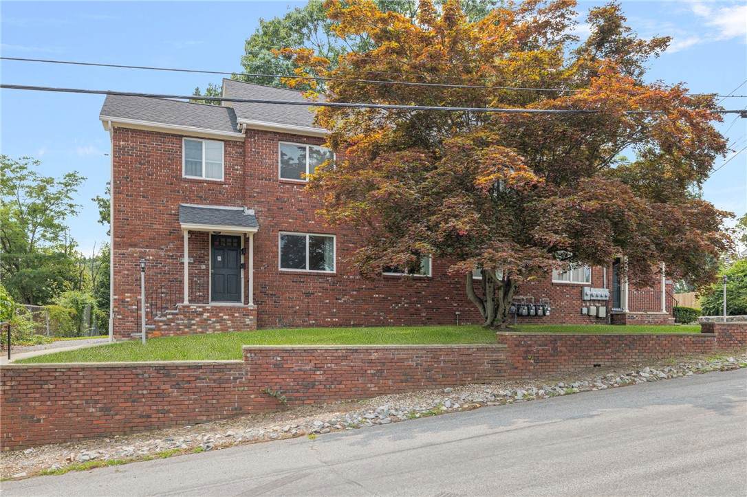 44 Newell Street - Photo 1