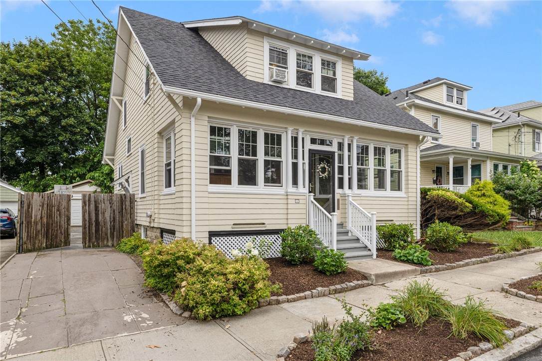 92 Nelson Street - Photo 1
