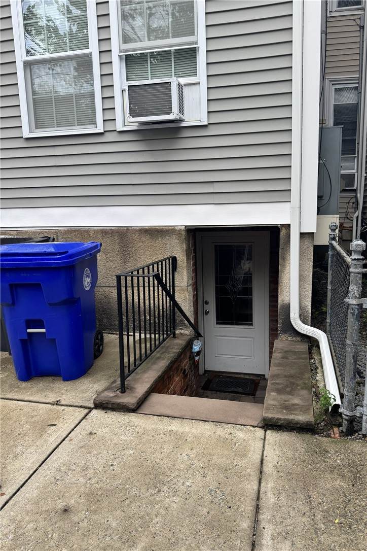 https://bt-photos.global.ssl.fastly.net/rhodeisland/orig_boomver_1_1418951-2.jpg