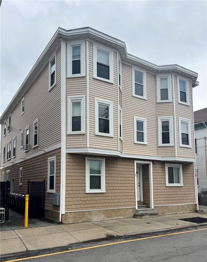 https://bt-photos.global.ssl.fastly.net/rhodeisland/orig_boomver_1_1418957-2.jpg