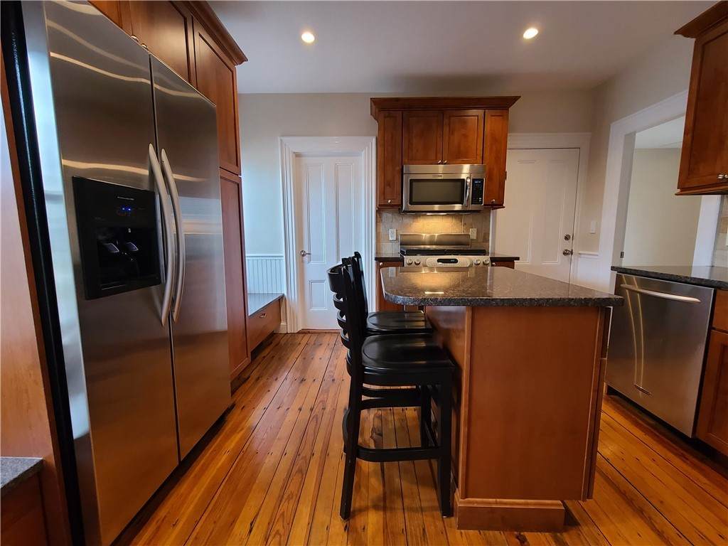 https://bt-photos.global.ssl.fastly.net/rhodeisland/orig_boomver_1_1419036-2.jpg