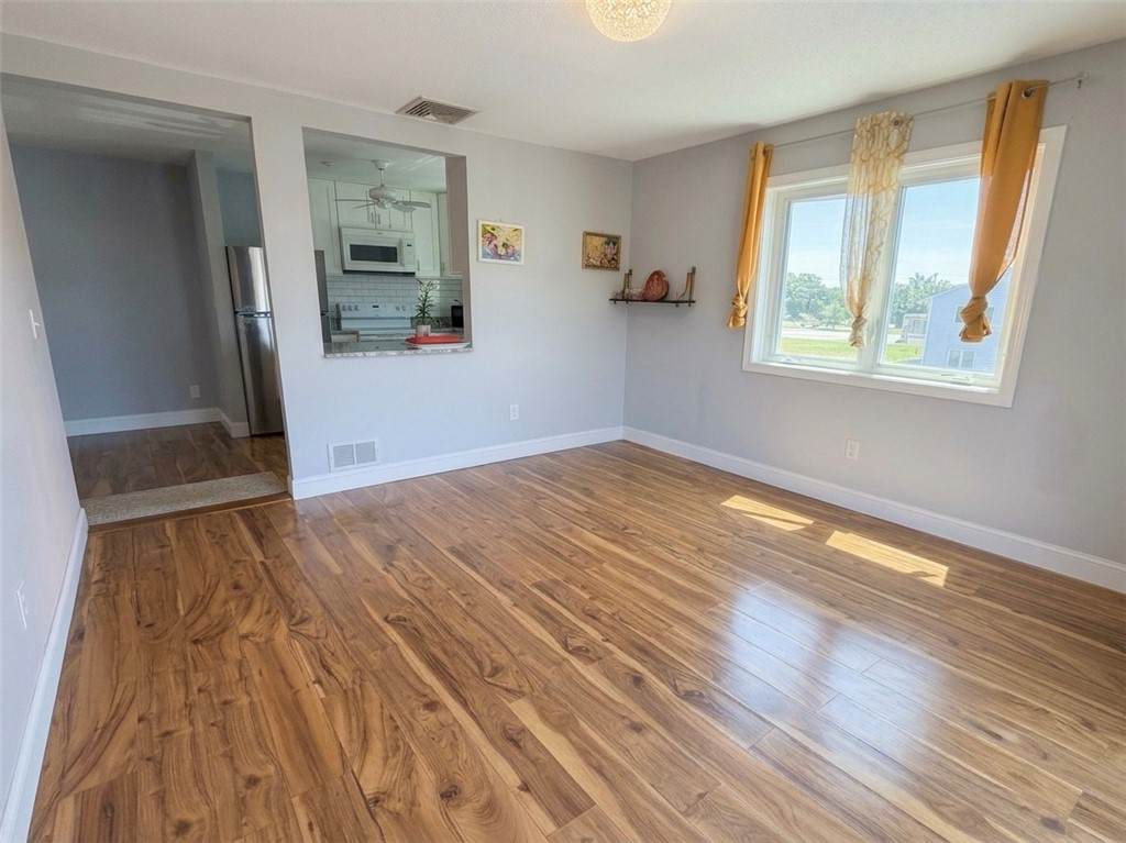 728 Beverage Hill Avenue - Photo 1