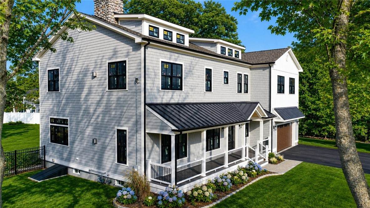 980 Green End Avenue - Photo 1