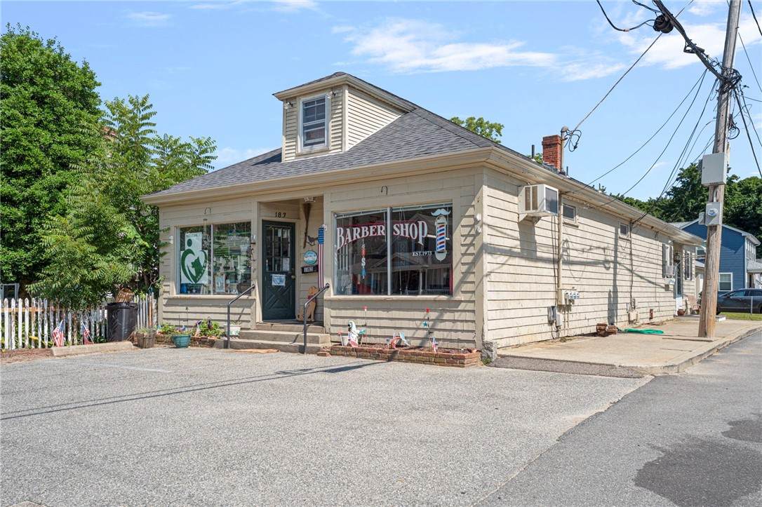 181 Danielson Pike - Photo 1