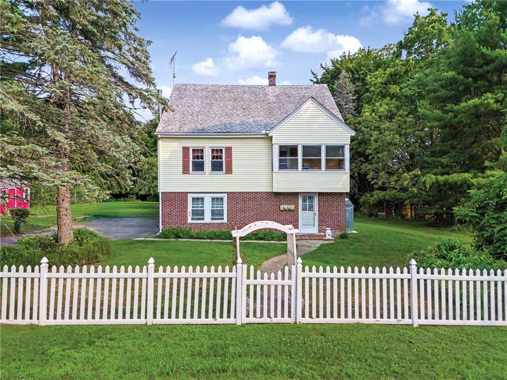 42 Sulyma Street - Photo 1