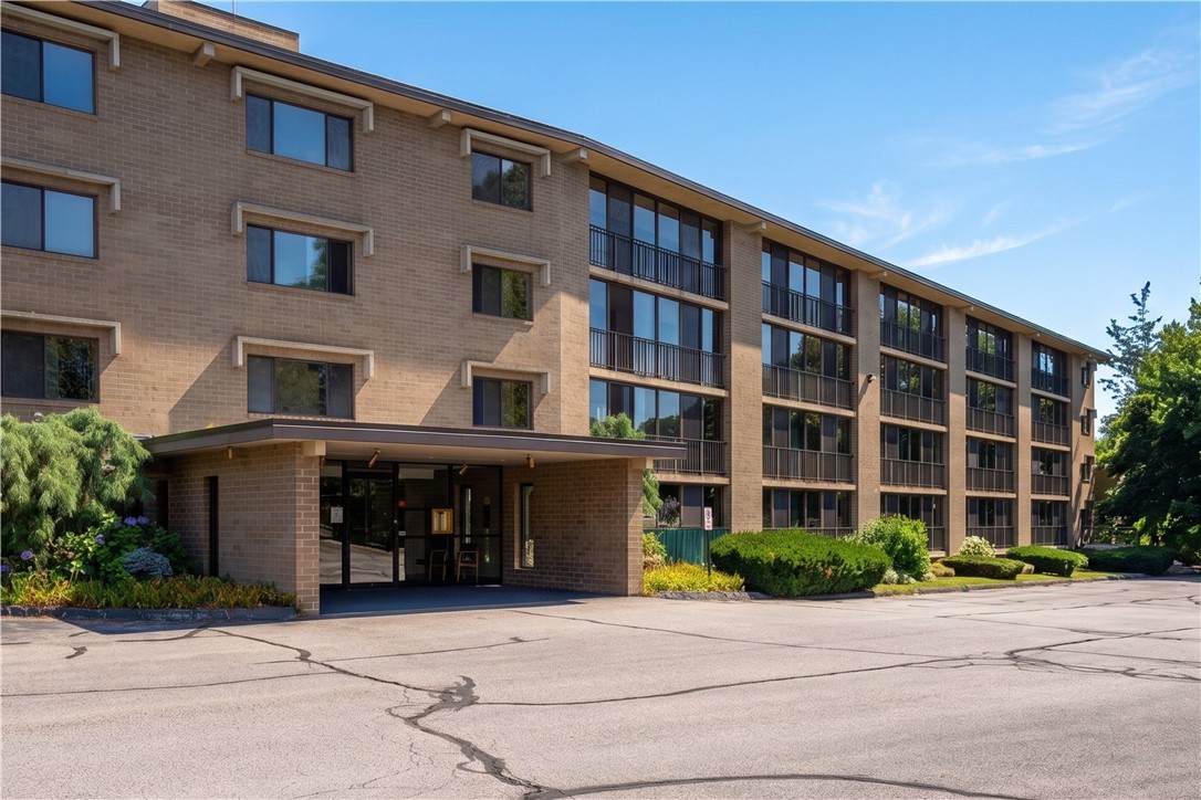 650 East Greenwich Avenue - Photo 1