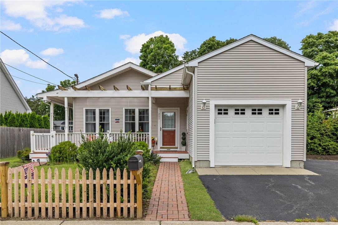 297 Ives Road - Photo 1