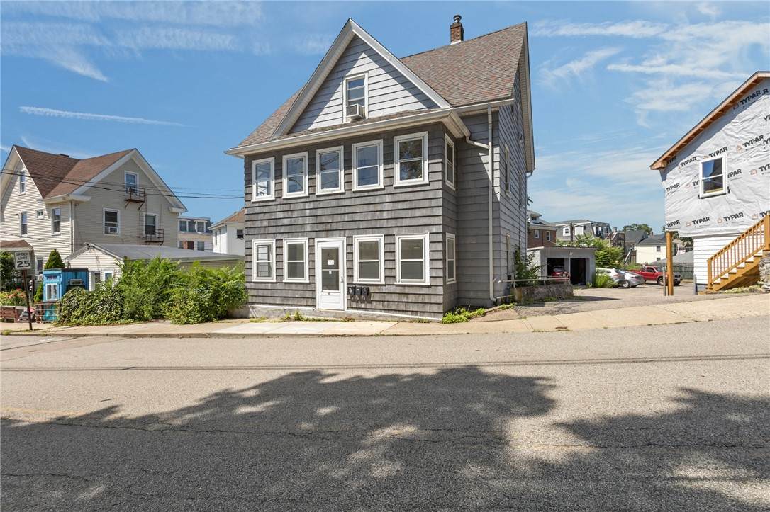 https://bt-photos.global.ssl.fastly.net/rhodeisland/orig_boomver_1_1419644-2.jpg