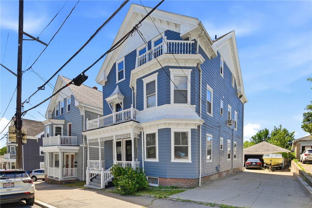 355 Williams Street - Photo 1