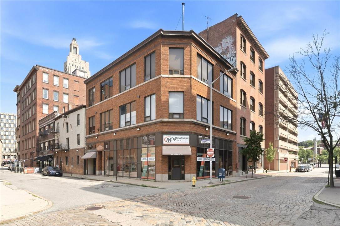 82 Orange Street - Photo 1