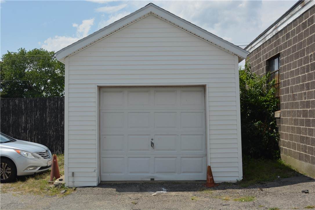 https://bt-photos.global.ssl.fastly.net/rhodeisland/orig_boomver_1_1419781-2.jpg