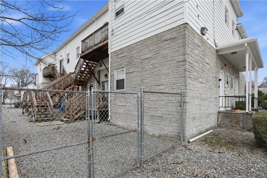 https://bt-photos.global.ssl.fastly.net/rhodeisland/orig_boomver_1_1419911-2.jpg