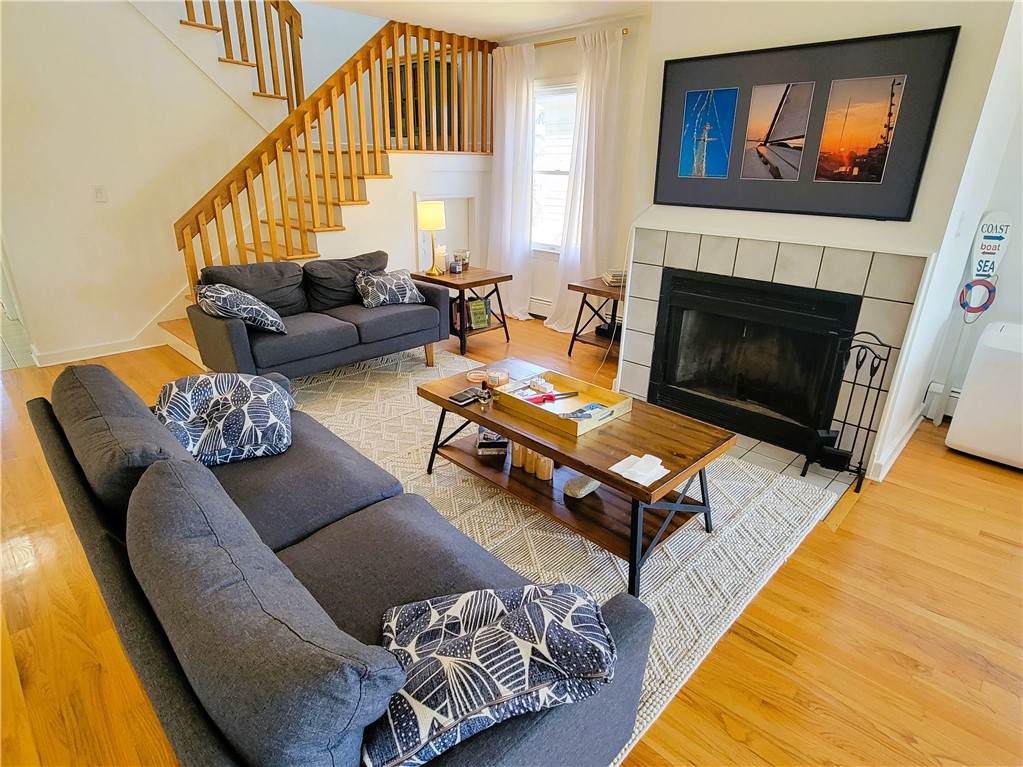 9 Narragansett Avenue - Photo 1