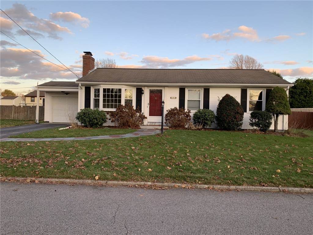 135 Beverly Road - Photo 1