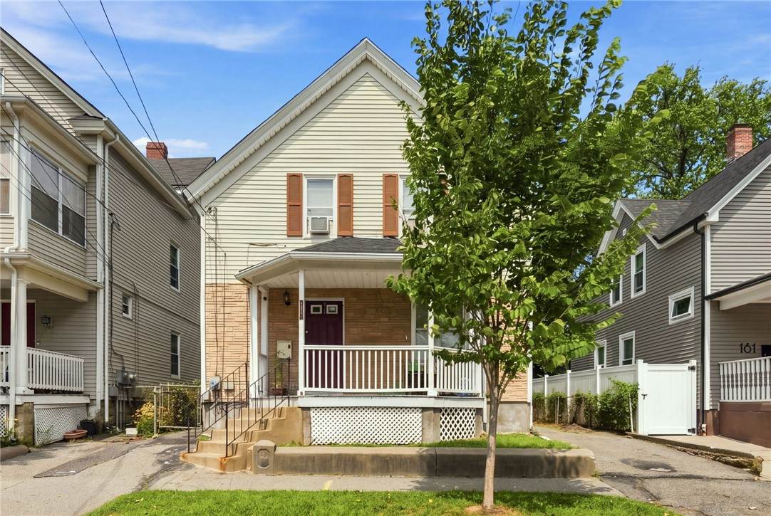 185 Vermont Avenue - Photo 1