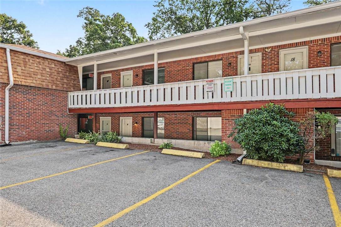 569 Smithfield Road - Photo 1